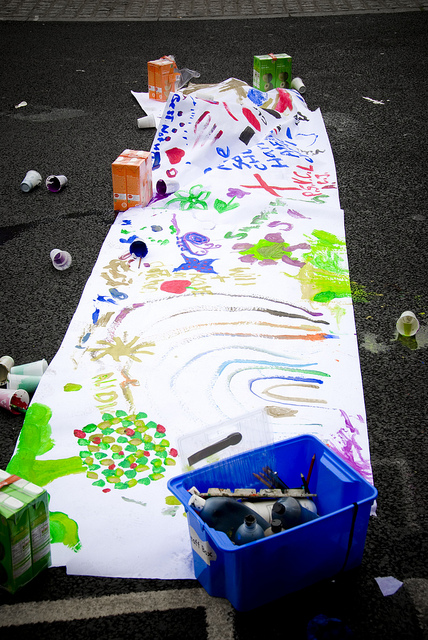 ></p>
<p> </p>
<p><span style=