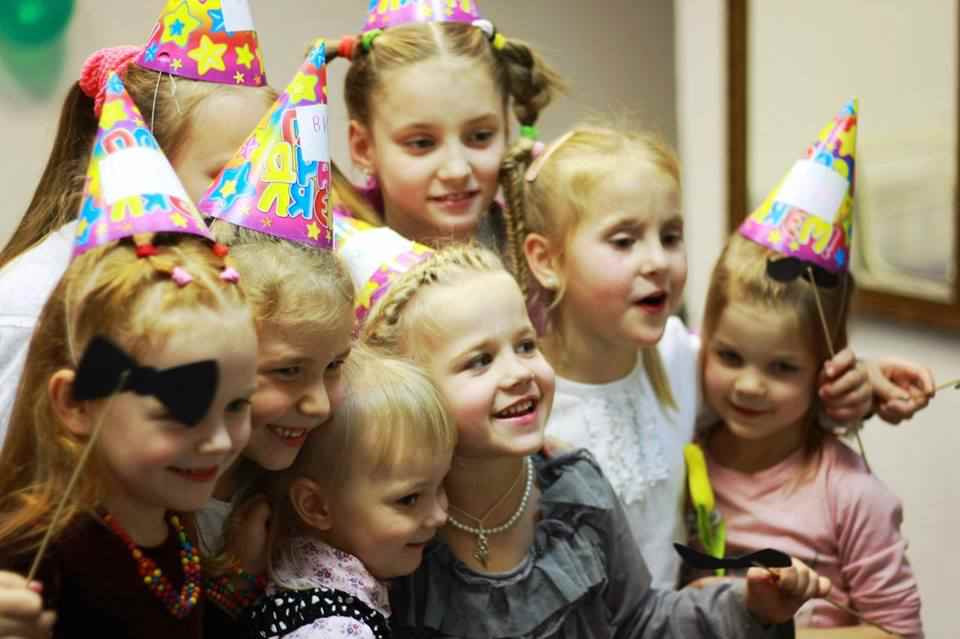 Творческий праздник в детском саду и школе