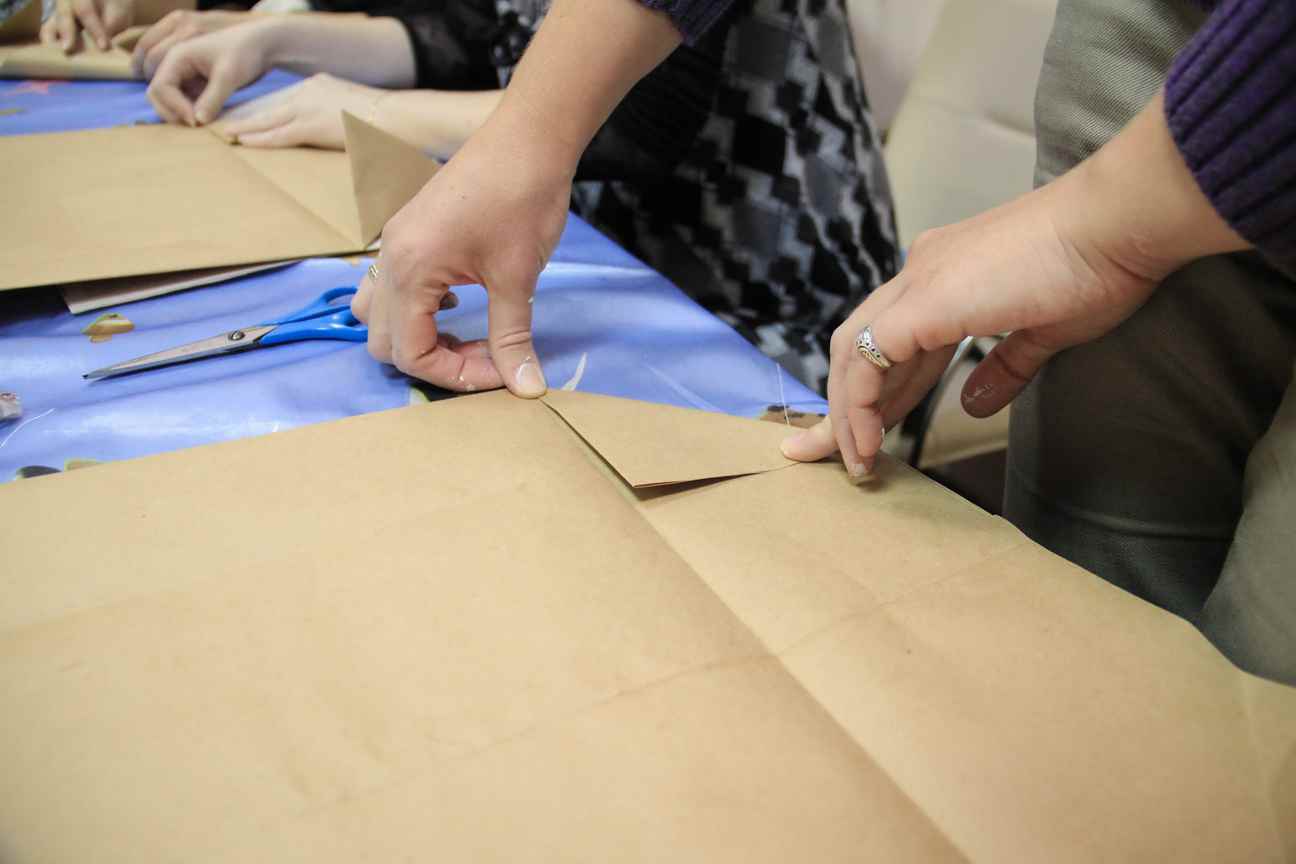 Мастер-класс: подарочные пакеты — оригами и декупаж