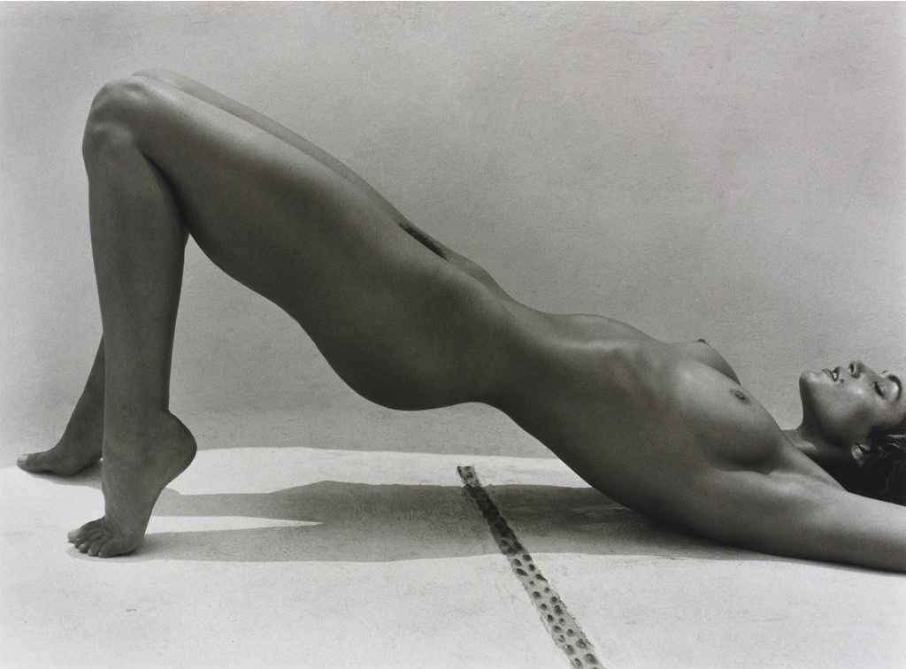 Зона бикини. Удалять ли волосы