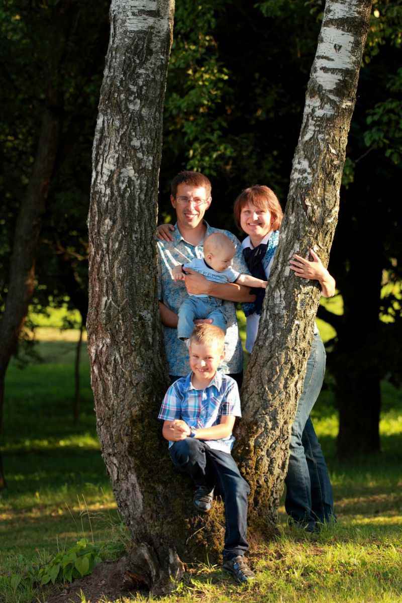 Один день из жизни счастливой семьи...