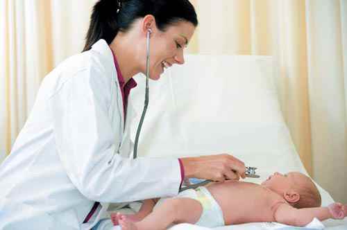 Ребенок с моторчиком: Частный врач или участковый педиатр? 