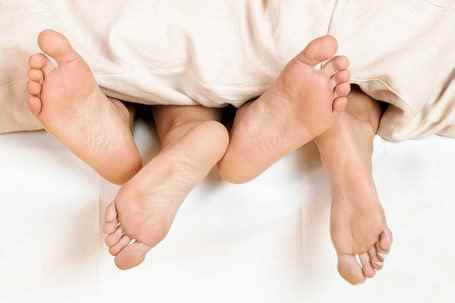 Двое в постели