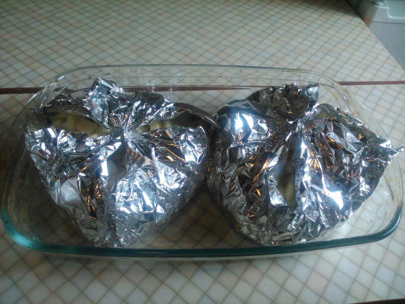 В своей тарелке: Мяско сочное и капкейки