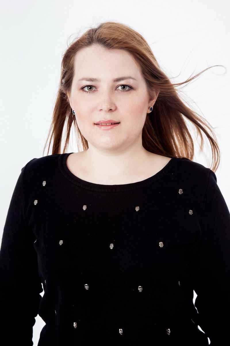 Белая Виктория