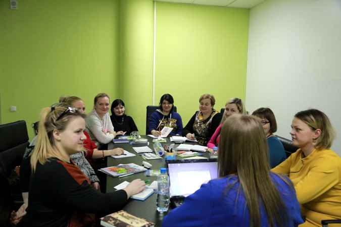 Постулат правильного питания от Доктора Зла: Захотел – Сосчитал – Съел – Записал