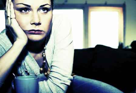 Скучающая женщина