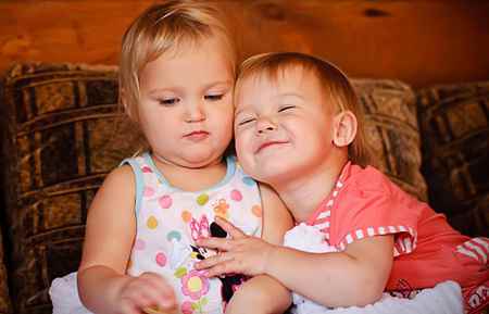 Взять из приюта двойняшек