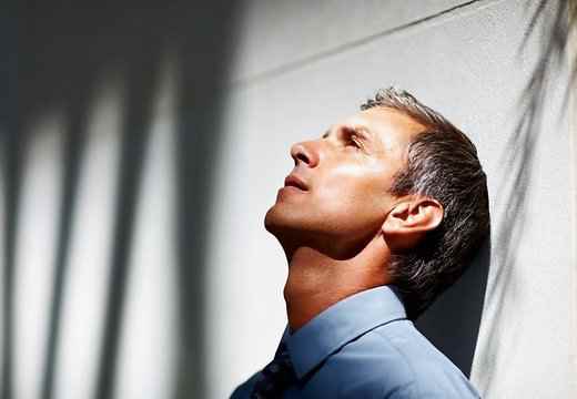 В раздумьях