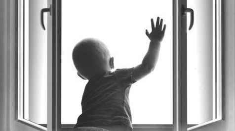 Дети одни дома: халатность или здравый смысл?