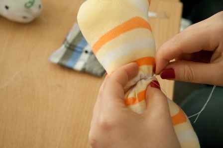 Игрушка из носка