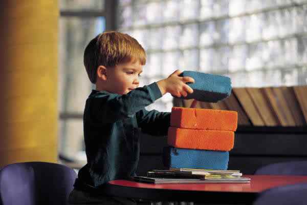 Развивать индивидуальность ребенка