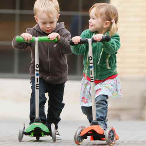 Как правильно выбрать детский самокат