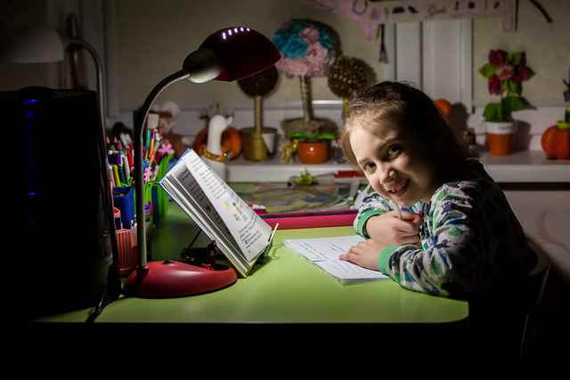 Папа и дети: про математику, чтение и немного о настольных лампах