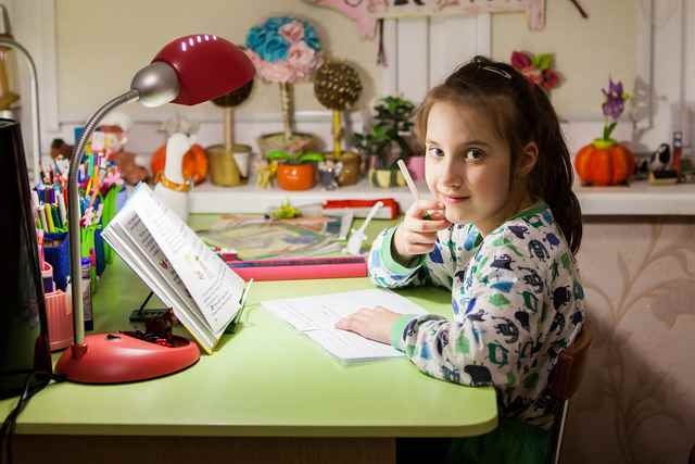 Папа и дети: про математику, чтение и немного о настольных лампах