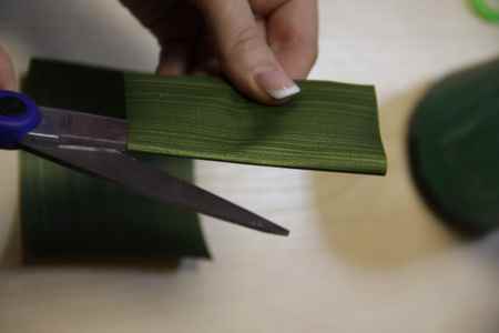 Ананас из конфет