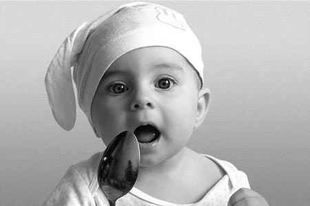 Почему белоруски не хотят кормить детей грудью? 