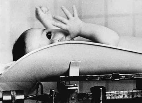 Уход за новорожденным