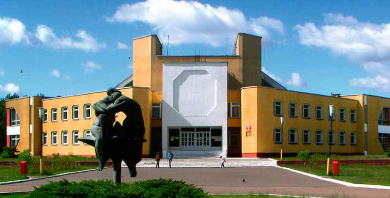 Растить ребенка в городе наркоманов: жизнь в Светлогорске