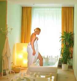 принимаем ванну